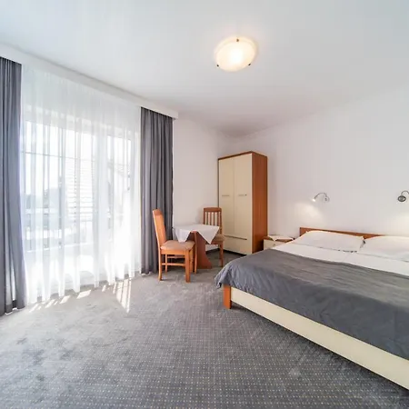 Rewit Z Podgrzewanym Basenem * Rewal