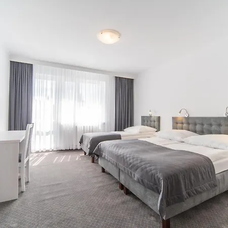 Homestay szállás Rewit Z Podgrzewanym Basenem *