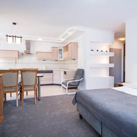 Homestay szállás Rewit Z Podgrzewanym Basenem *