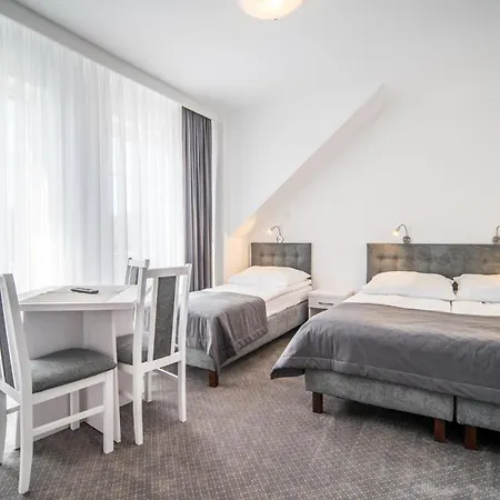 Homestay szállás Rewit Z Podgrzewanym Basenem *