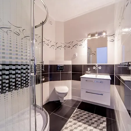 民宿 Rewit Z Podgrzewanym Basenem