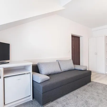 Homestay szállás Rewit Z Podgrzewanym Basenem *