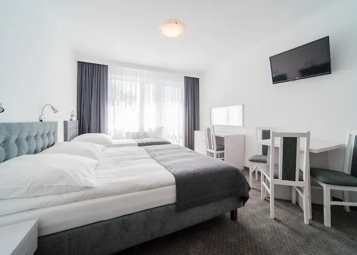 בית אירוח Rewit Z Podgrzewanym Basenem