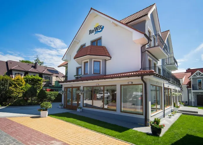 בית אירוח Rewit Z Podgrzewanym Basenem